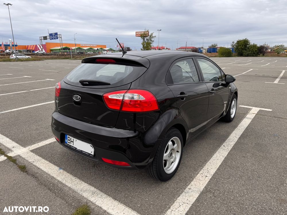 Kia Rio 1.2 GSL BASE - 7