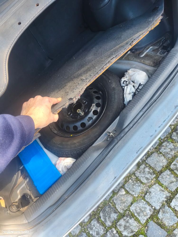 Mitsubishi Space Star 1.3 GLX - 6