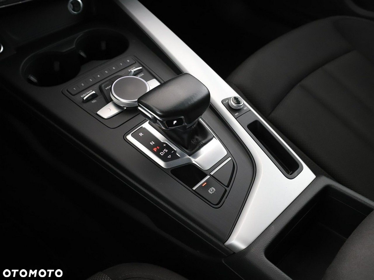 Audi A4 Allroad 2.0 TDI Quattro S tronic - 31