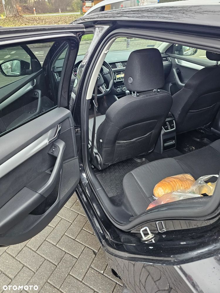 Skoda Octavia 2.0 TDI (Green tec) DSG Ambition - 12