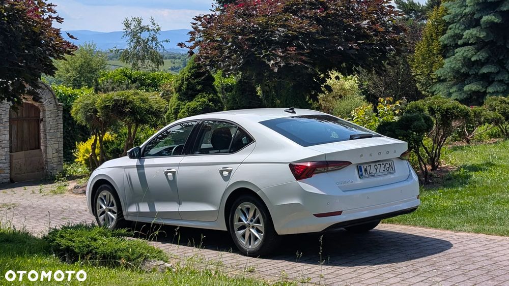Skoda Octavia 2.0 TDI Ambition - 4