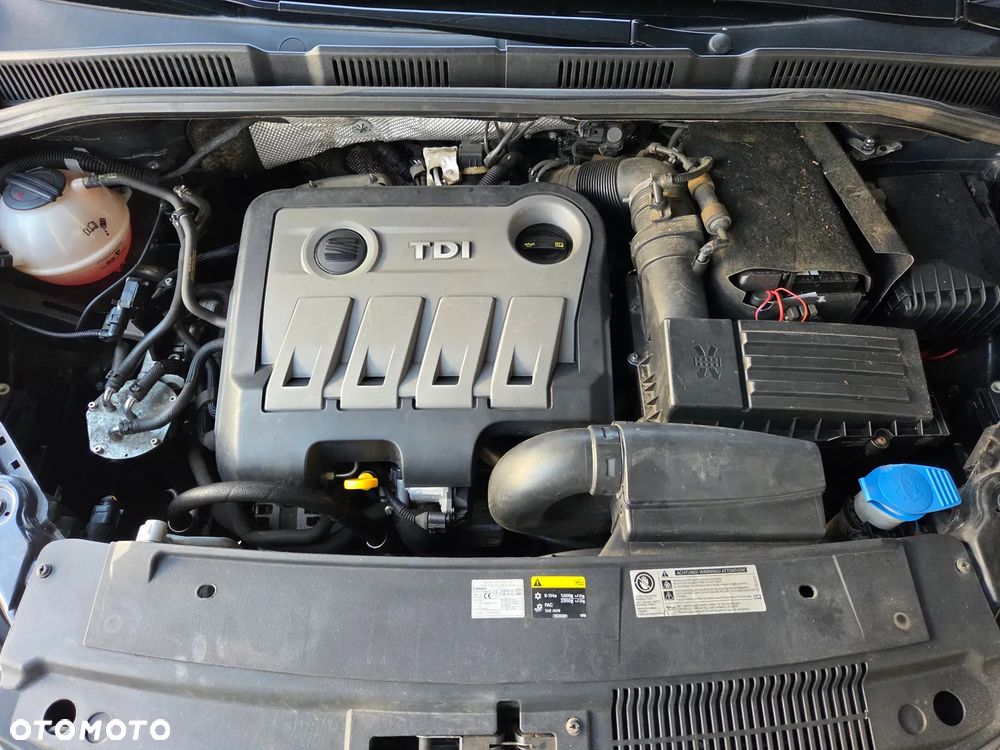 Seat Alhambra 2.0 TDI Ecomotive 4Kids - 37