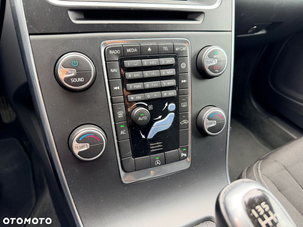 Volvo V60 D2 Drive-E Kinetic - 19