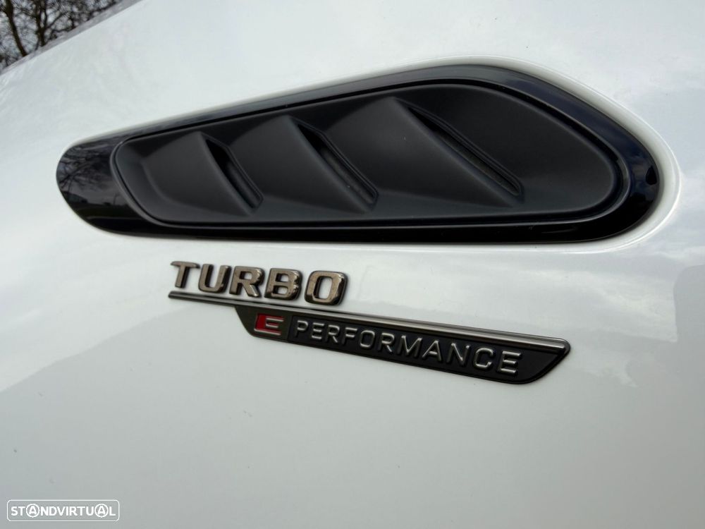 Mercedes-Benz C 63 AMG S E Performance Speedshift MCT9G - 12