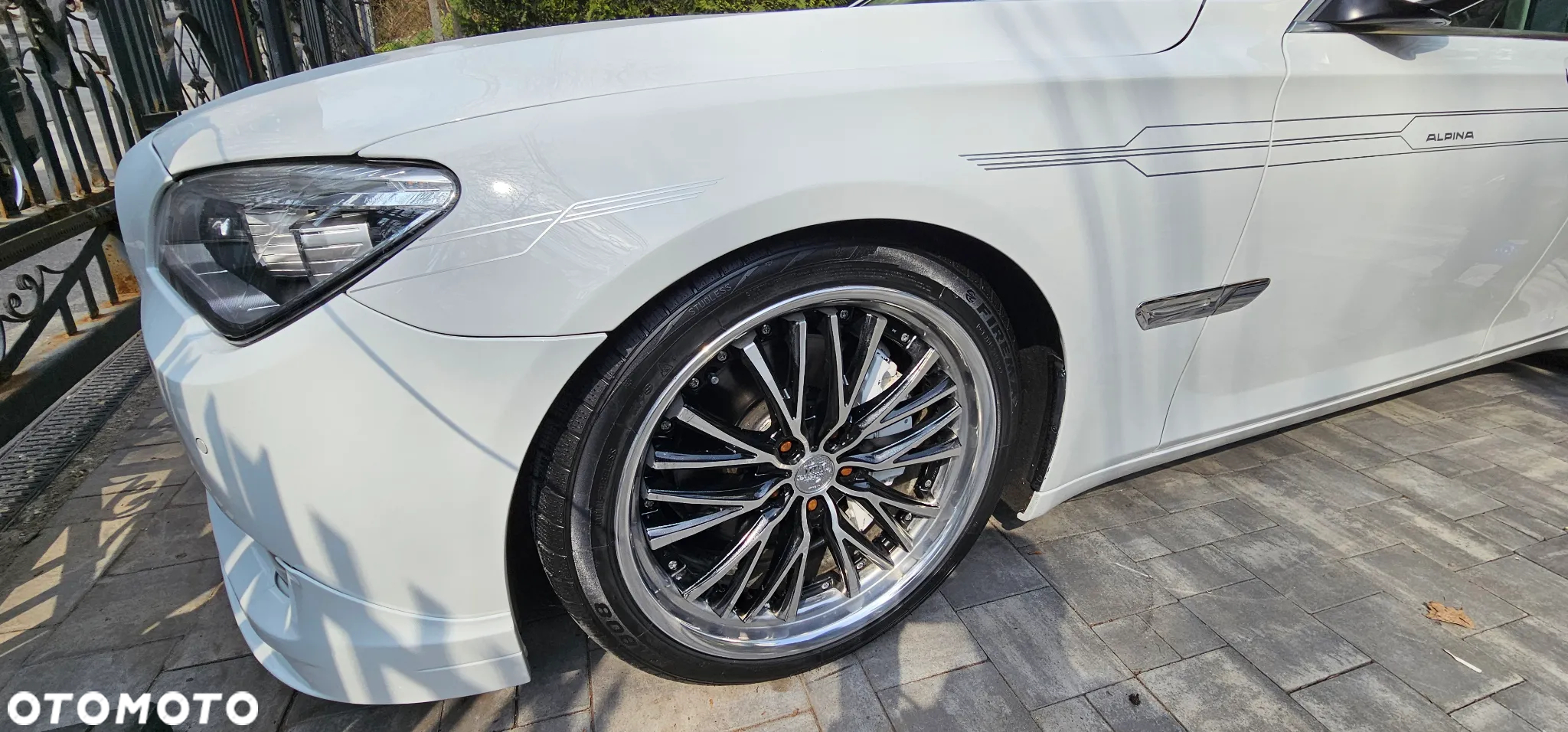 BMW Seria 7 740i - 11