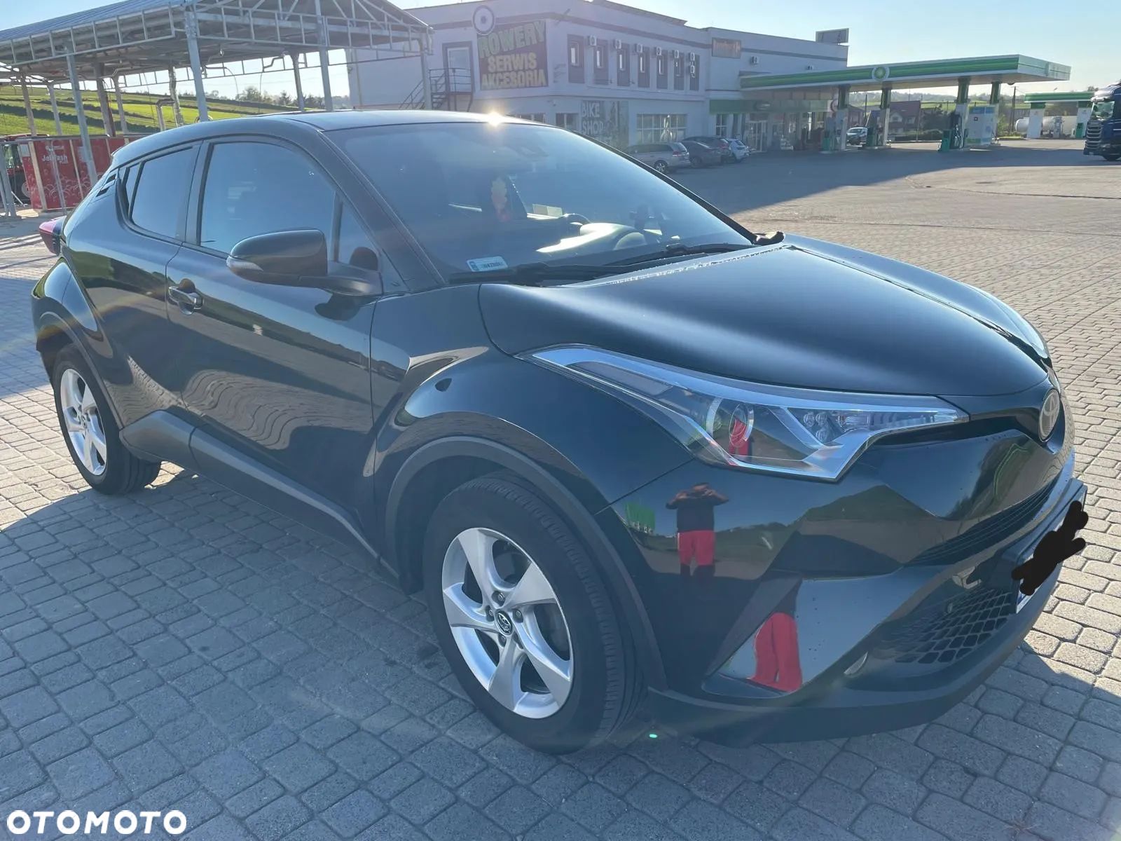 Toyota C-HR 1.2 T Active - 1