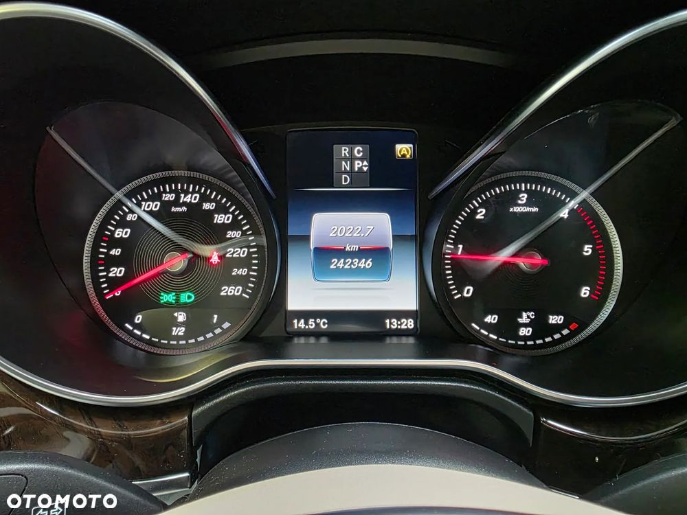 Mercedes-Benz Klasa V 250 d 4-Matic 7G-Tronic (d³ugi) - 24