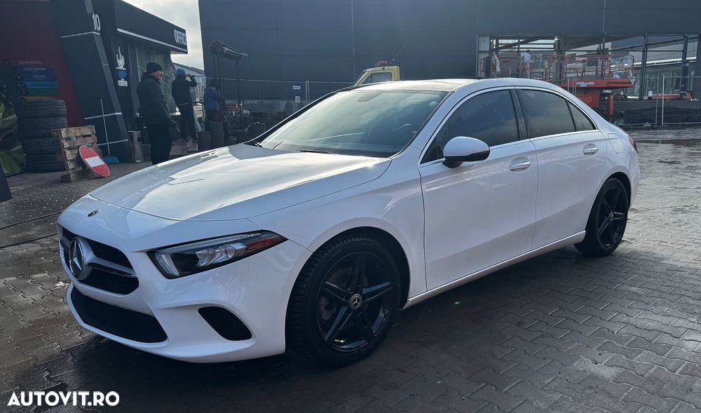 Mercedes-Benz A 220 7G-DCT - 9