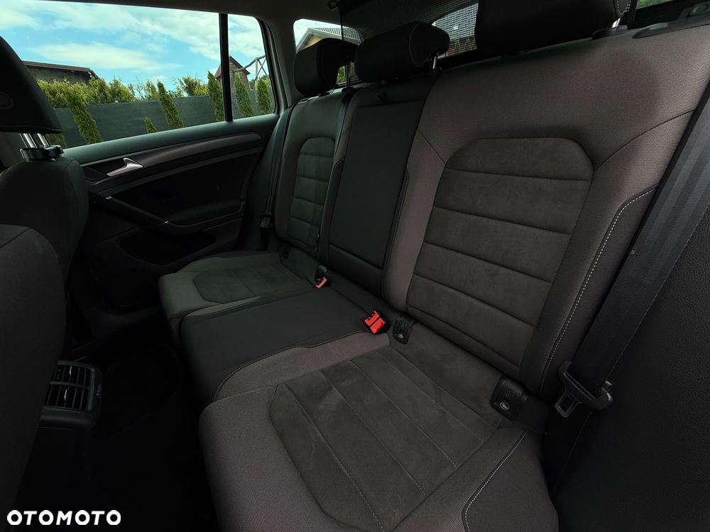Volkswagen Golf 2.0 TDI SCR DSG Comfortline - 36
