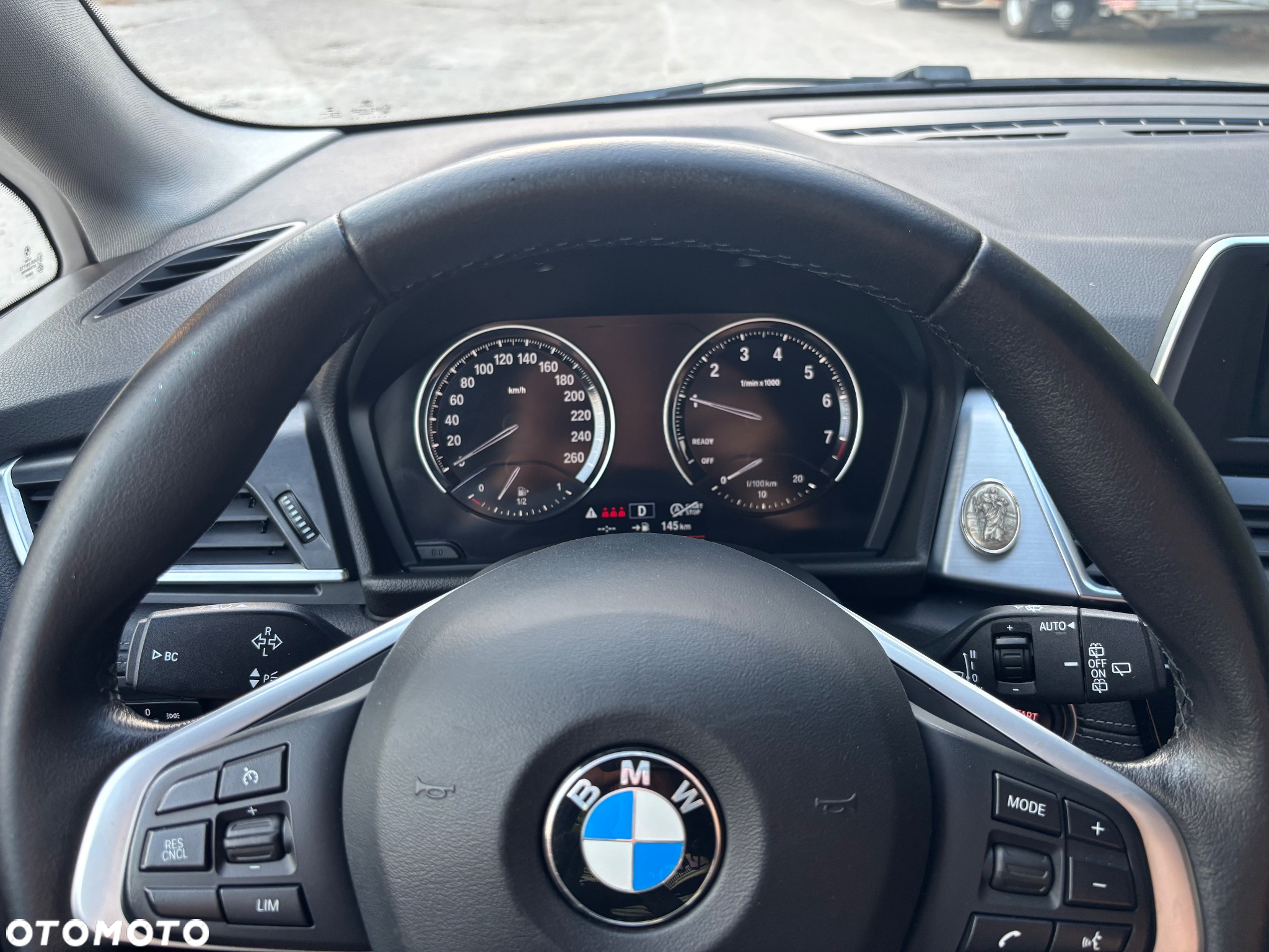 BMW Seria 2 218i - 11