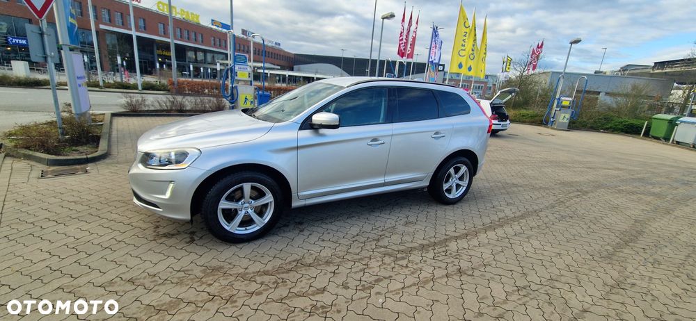 Volvo XC 60 D3 Geartronic Summum - 16