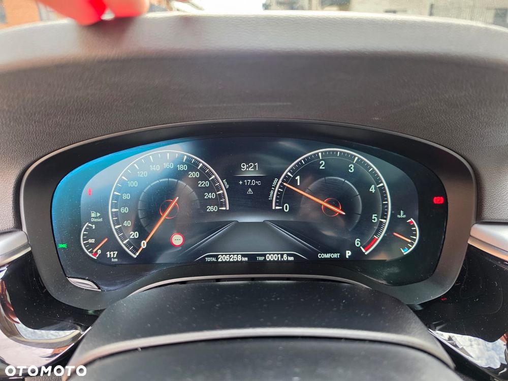 BMW Seria 5 530d Sport Line - 24