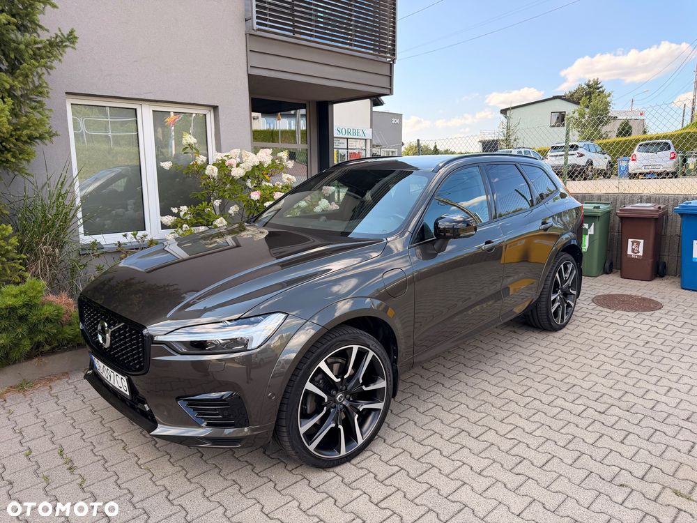 Volvo XC 60 T8 Plug-In Hybrid AWD R-Design - 1