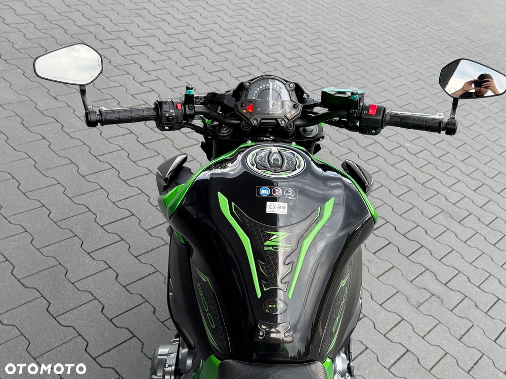 Kawasaki Z 900 - 22