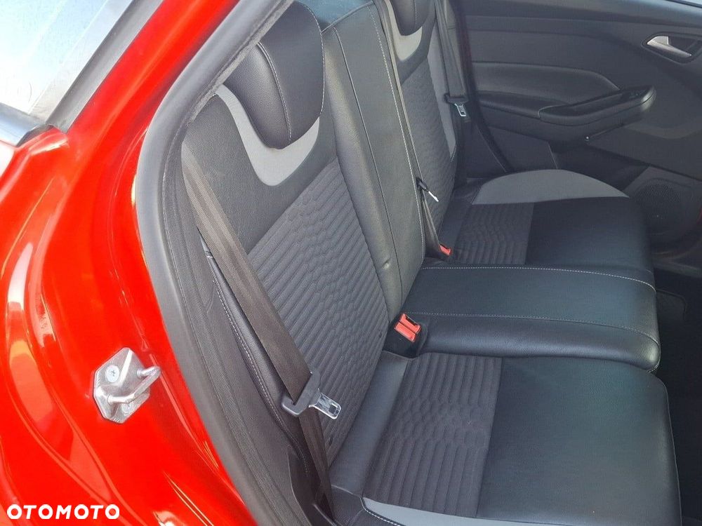 Ford Focus - 21