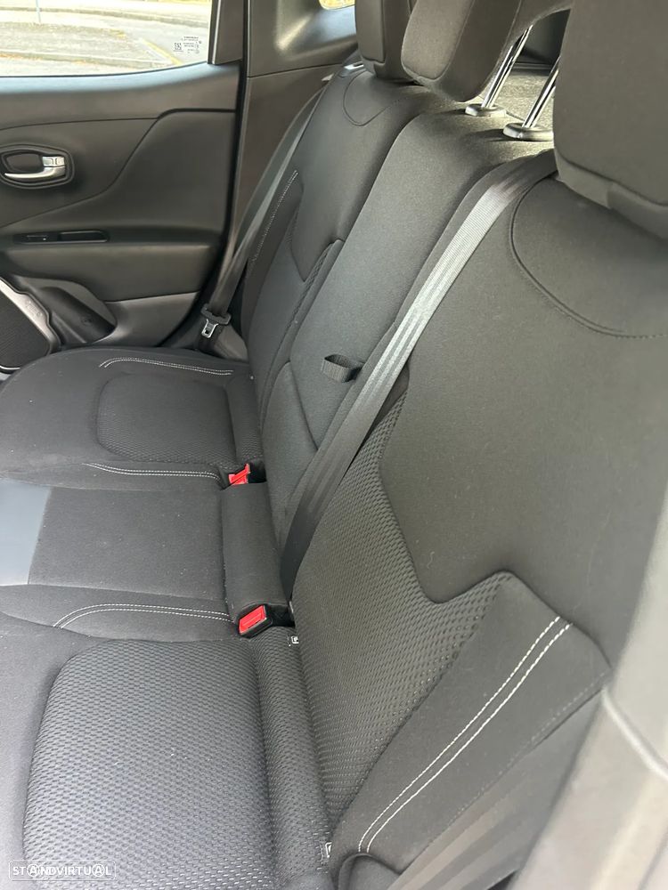 Jeep Renegade 1.6 MJD Limited - 6