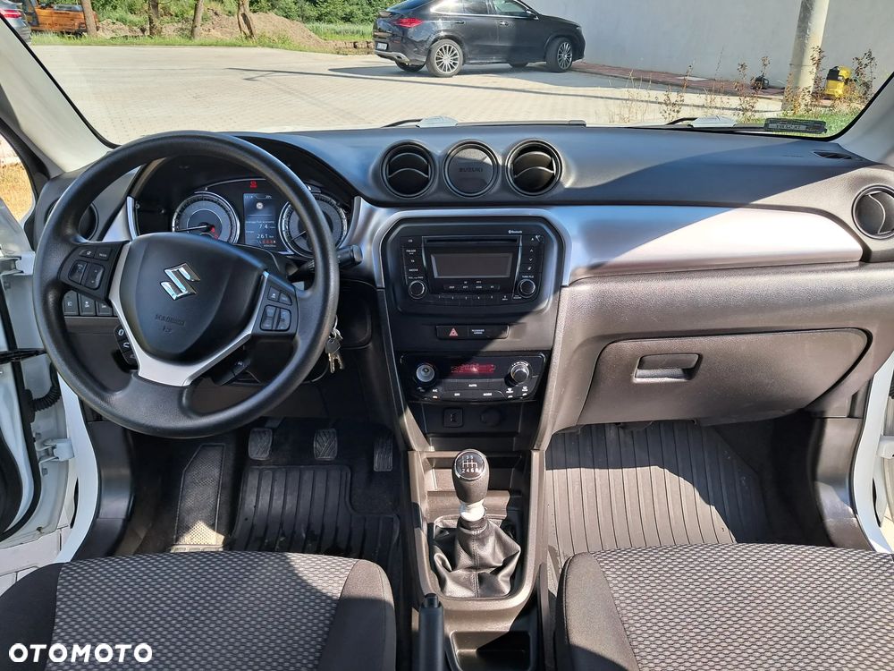 Suzuki Vitara - 14