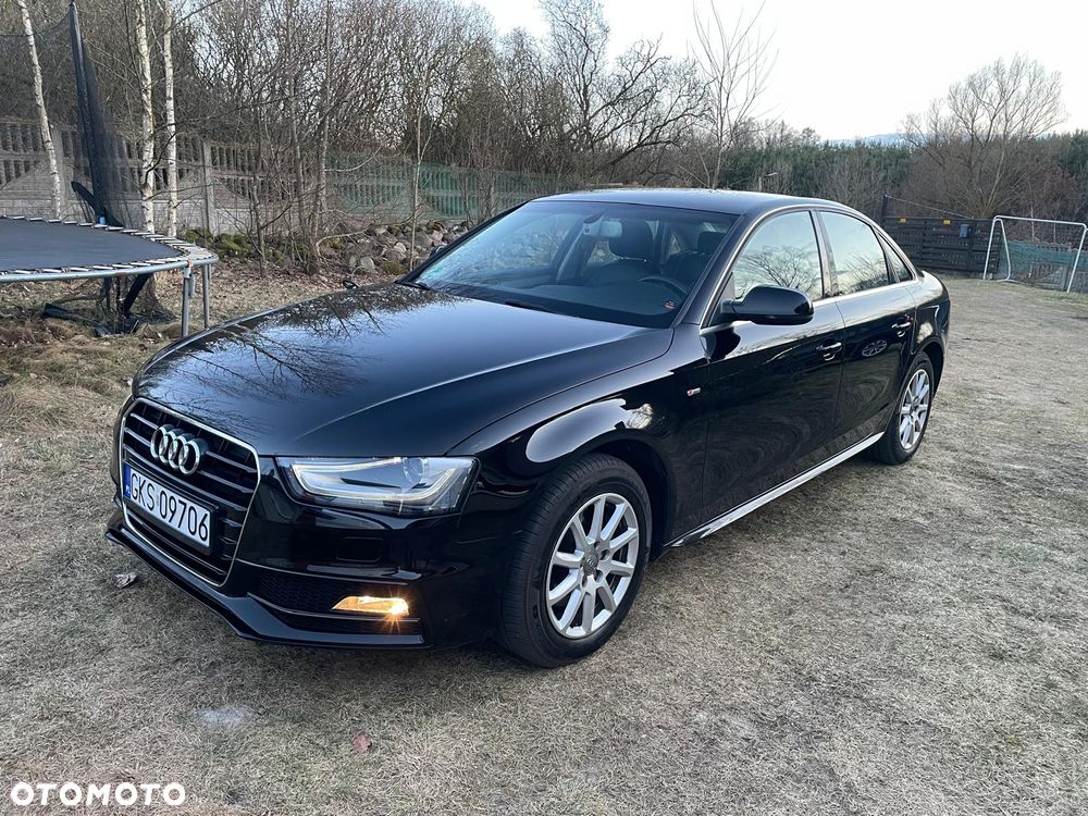 Audi A4 Limousine 1.8 TFSI S line Sportpaket - 32