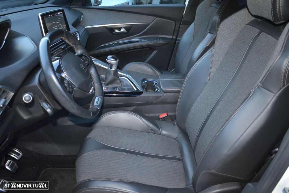 Peugeot 3008 1.2 PureTech GT Line - 8