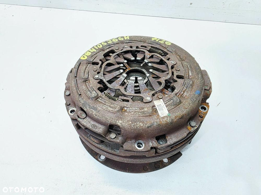 KOŁO DWUMASOWE SPRZĘGŁO AUDI A4 B8 A5 Q5 3.0 TDI 0B4105266H 7/26 - 12