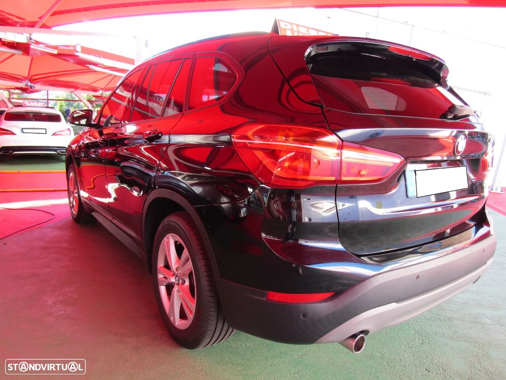 BMW X1 16 d sDrive Line Sport - 4