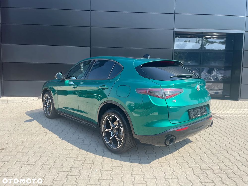 Alfa Romeo Stelvio 2.2 JTDM Sprint Q4 - 4