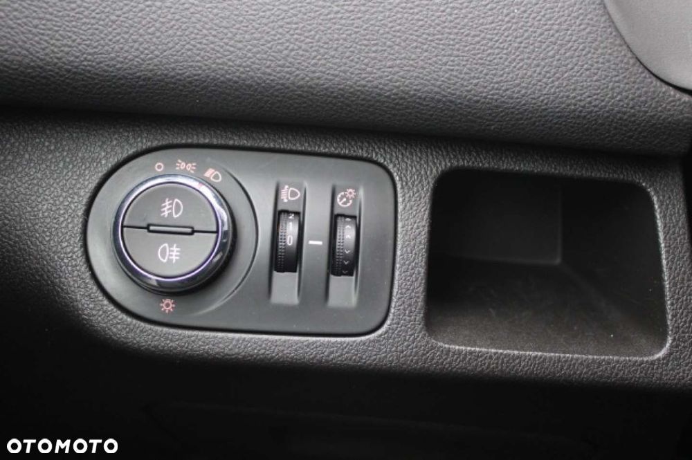 Opel Meriva - 36