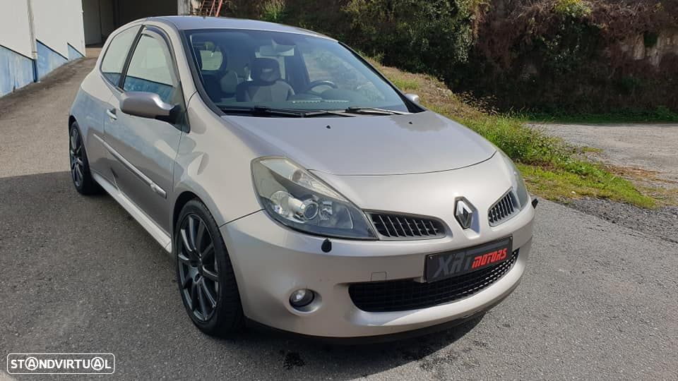 Renault Clio 2.0 16V Sport - 6