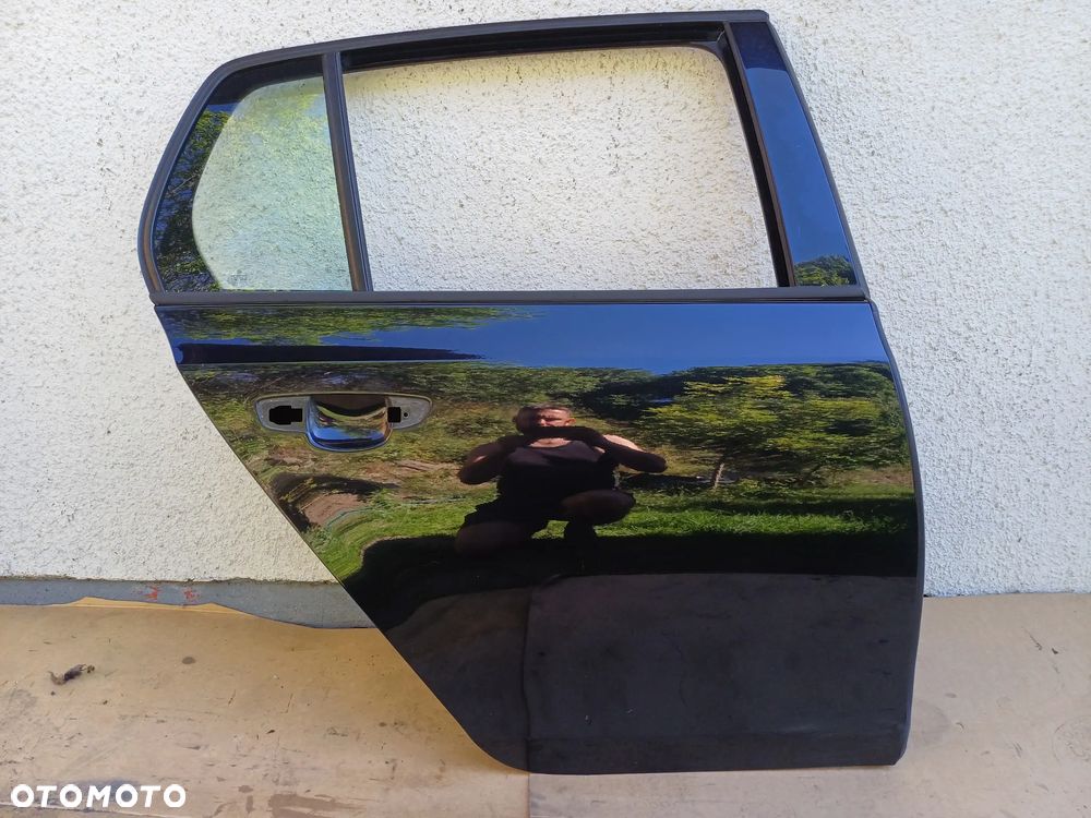 Golf VI HB 5D drzwi prawy tył LC9X - 2