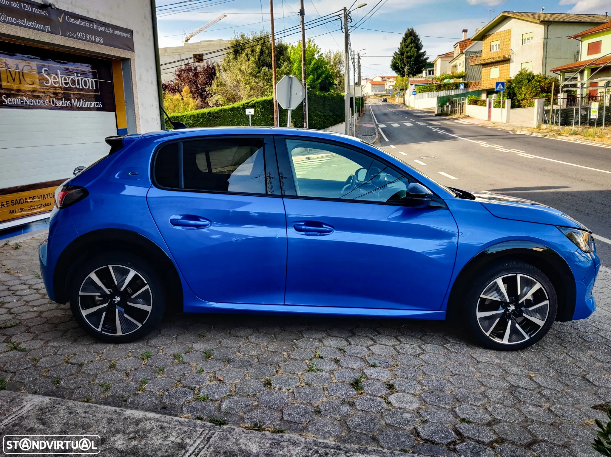 Peugeot e-208 50 kWh GT - 6