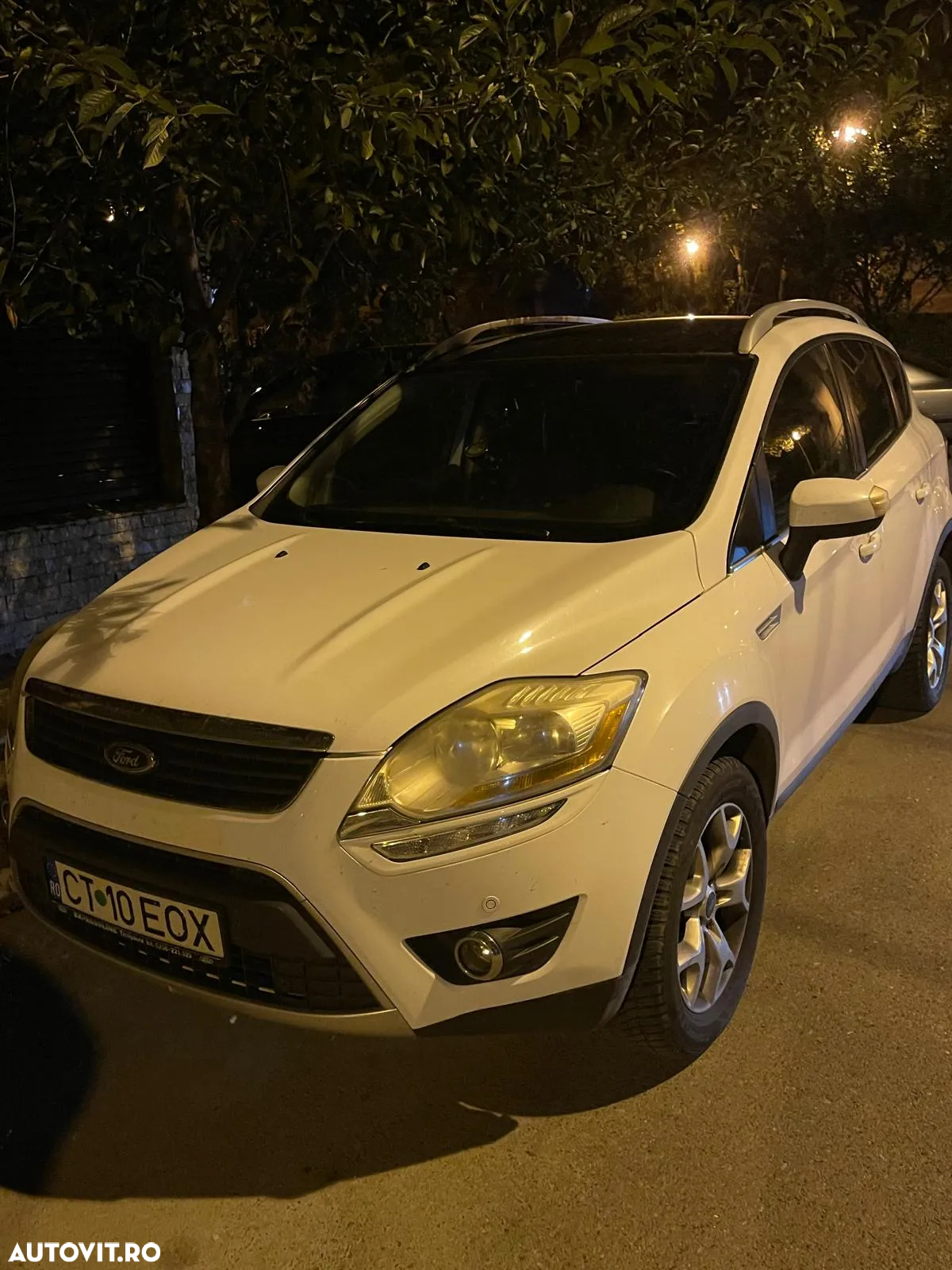 Ford Kuga 2.0 TDCi 4WD Powershift Titanium - 2