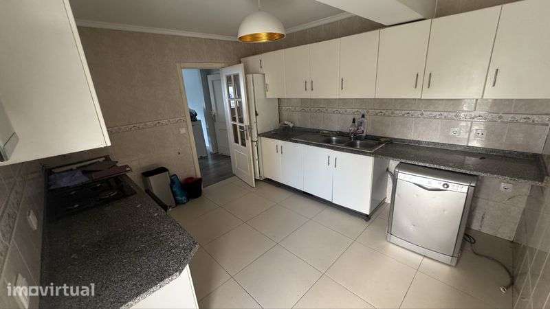 Apartamento T2 abraveses - Grande imagem: 3/4