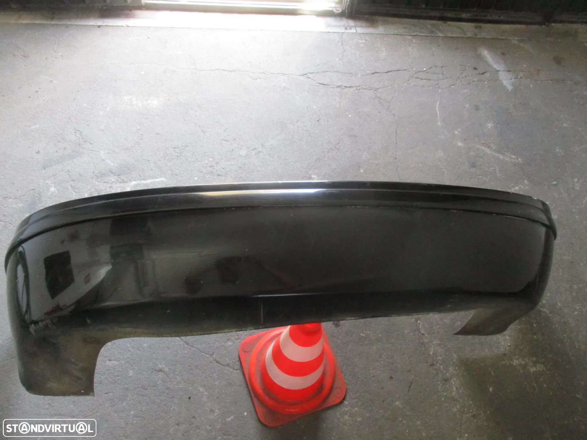Para Choques Traseiro Skoda Fabia 2002 - 1