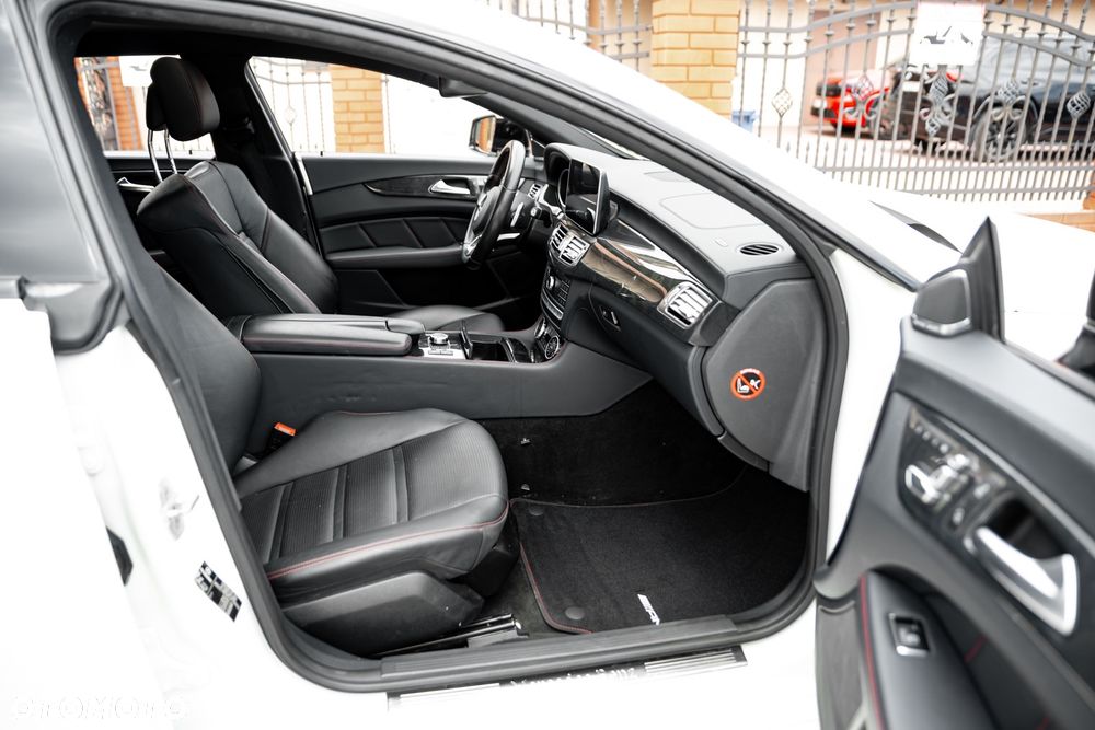 Mercedes-Benz CLS 400 4Matic 7G-TRONIC - 16