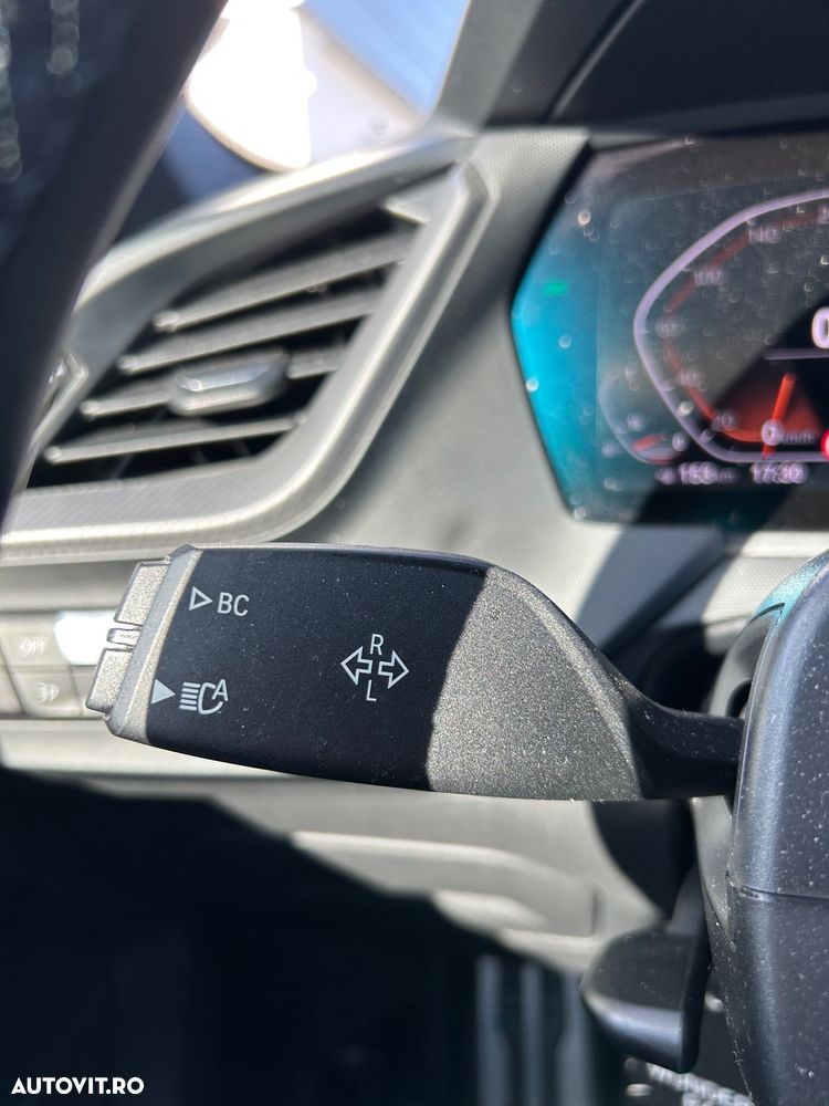 BMW Seria 2 218i Aut. M Sport - 15