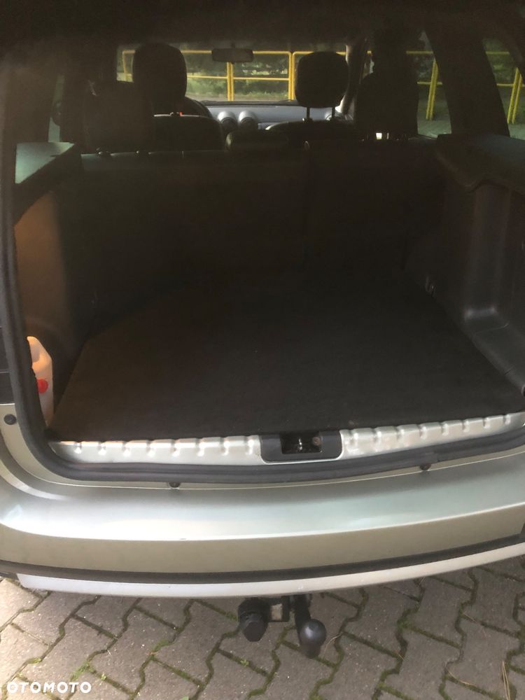 Dacia Duster 1.5 dCi Laureate 4x4 - 8