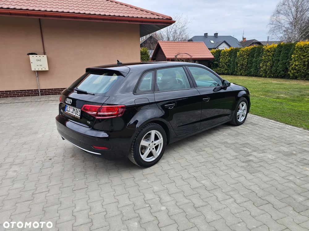Audi A3 Sportback - 19