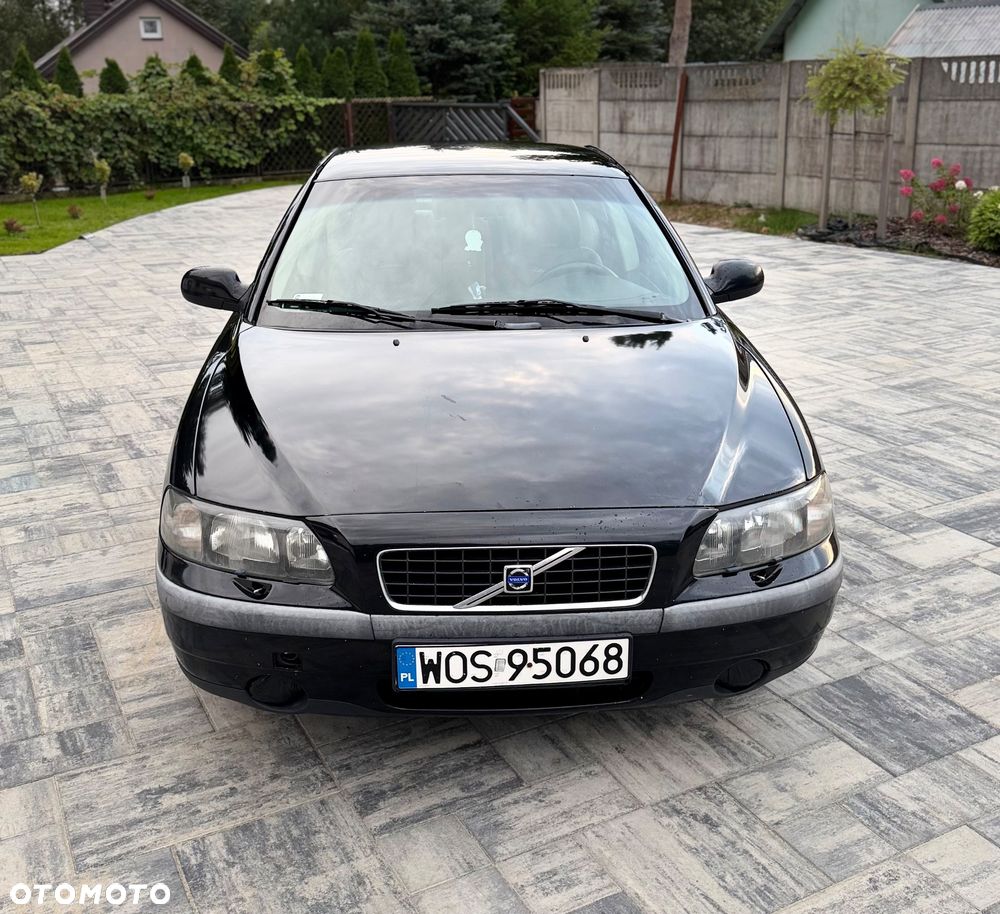 Volvo S60 - 1