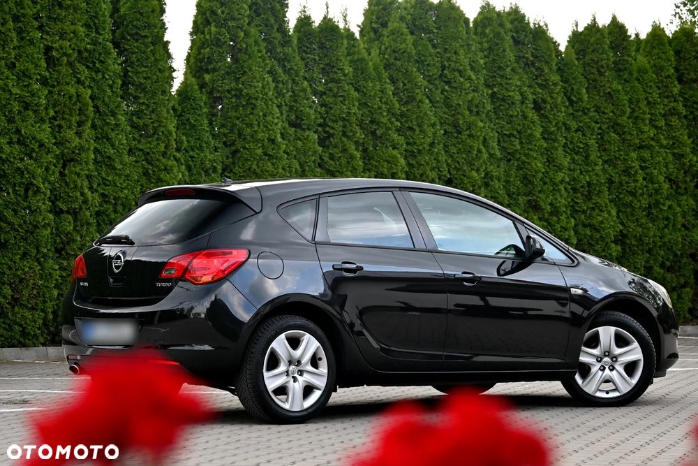 Opel Astra 1.4 T Enjoy - 16