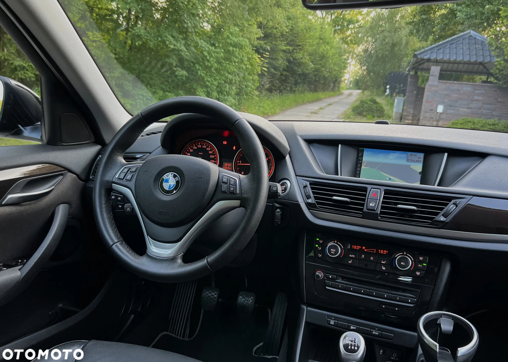 BMW X1 - 16