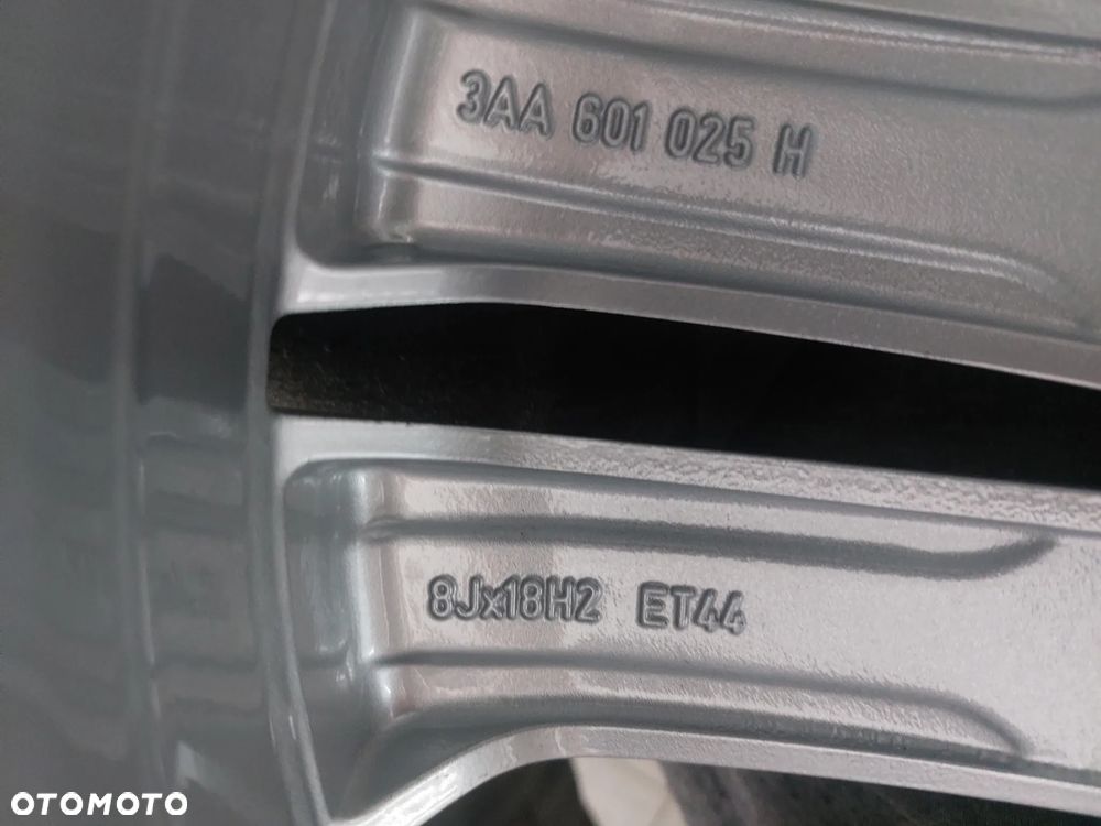 FELGI ALUFELGI 18 8J ET44 5X112 VW PASSAT R-LINE JAK NOWE! OE 3AA601025H - 10