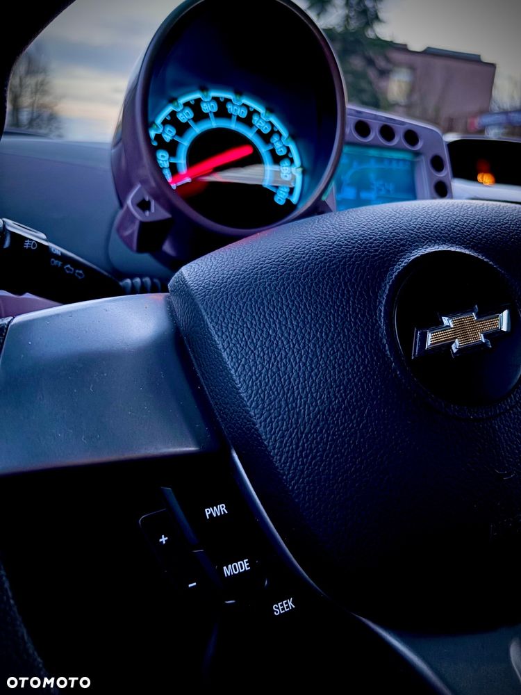 Chevrolet Spark 1.2 LS+ - 9