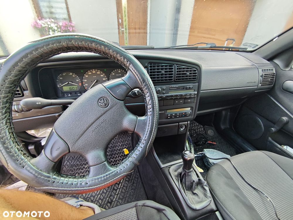 Volkswagen Passat 1.9 TDI - 4