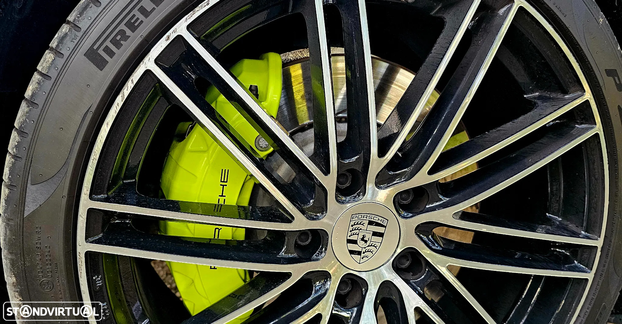Porsche Panamera Sport Turismo 4 E-Hybrid - 10