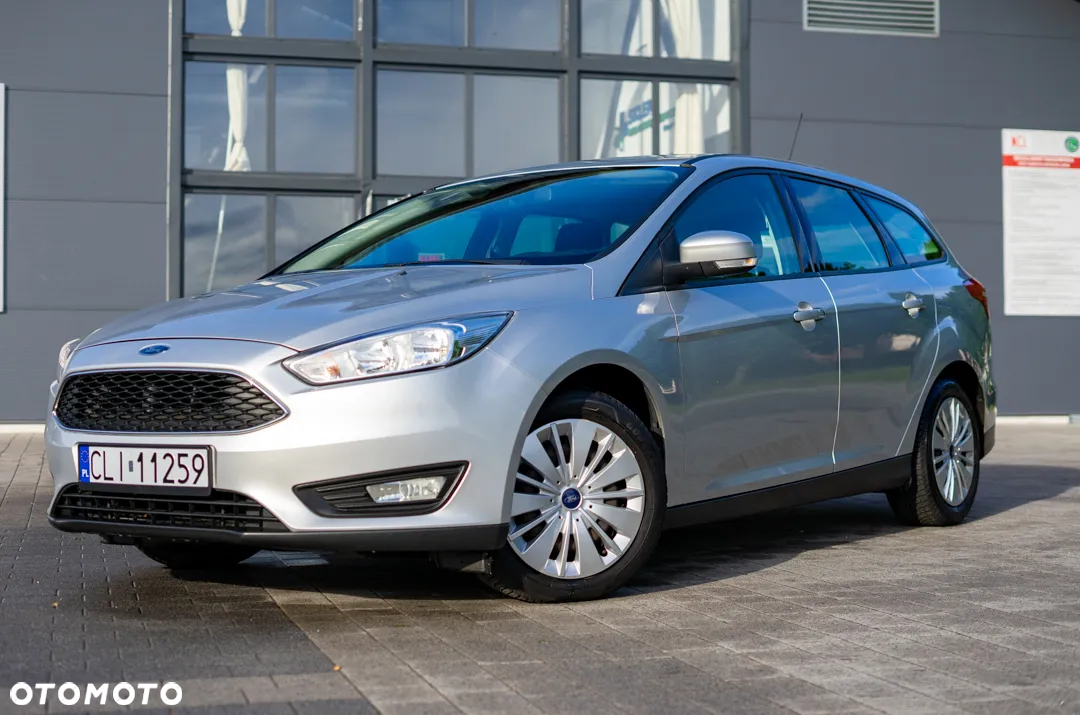 Ford Focus Turnier 1.5 EcoBoost Start-Stopp-System ACTIVE - 13