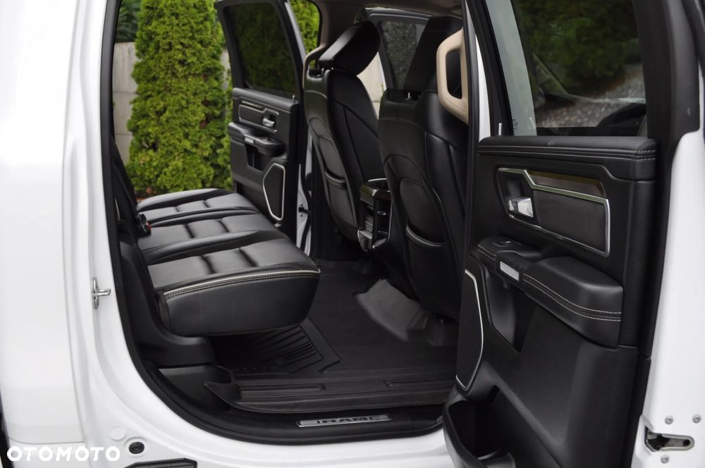 RAM 1500 5.7 Crew Cab Laramie - 17