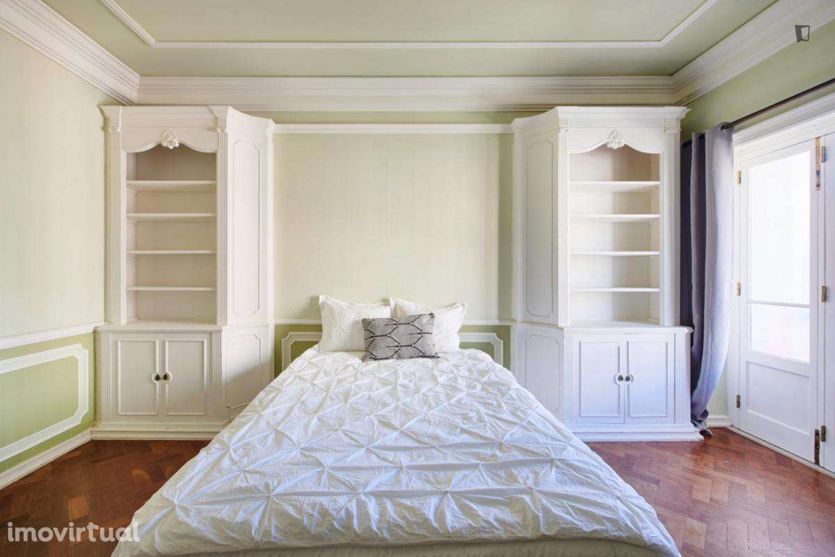 Quarto - localizado em Amoreiras Lisbon - Grande imagem: 5/17