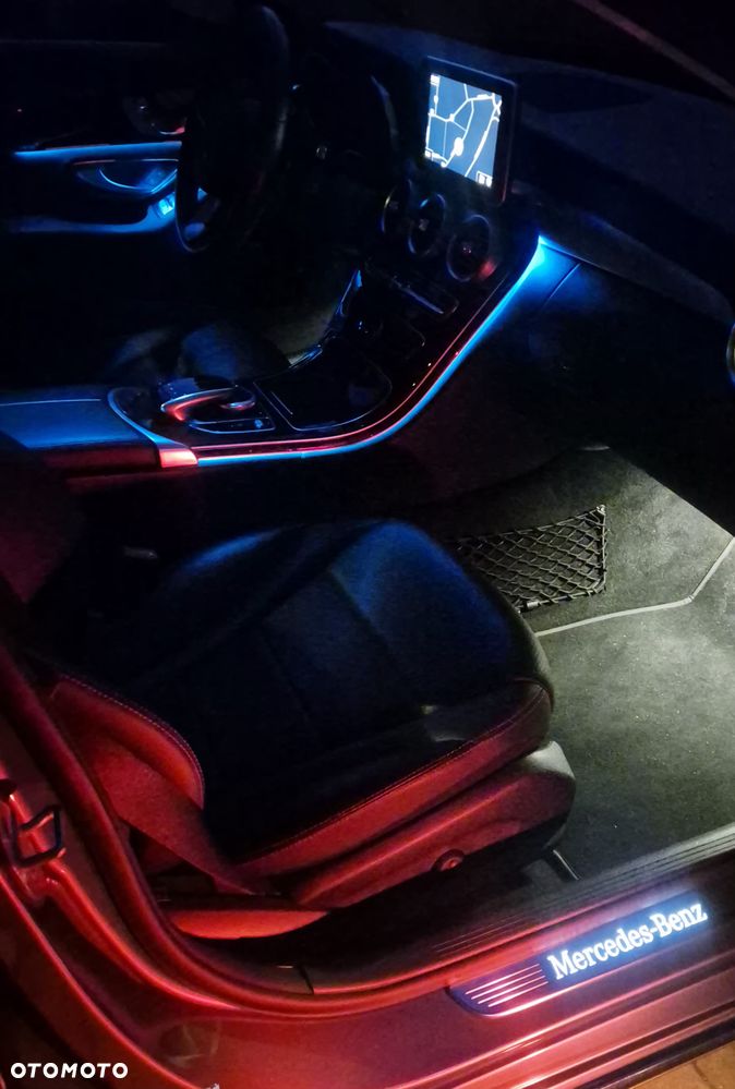 Mercedes-Benz Klasa C 300 7G-TRONIC - 2