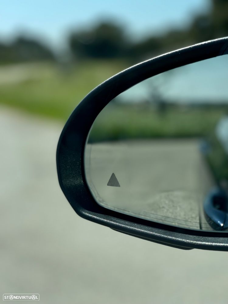 Mercedes-Benz C 300 e T 9G-TRONIC Night Edition - 28