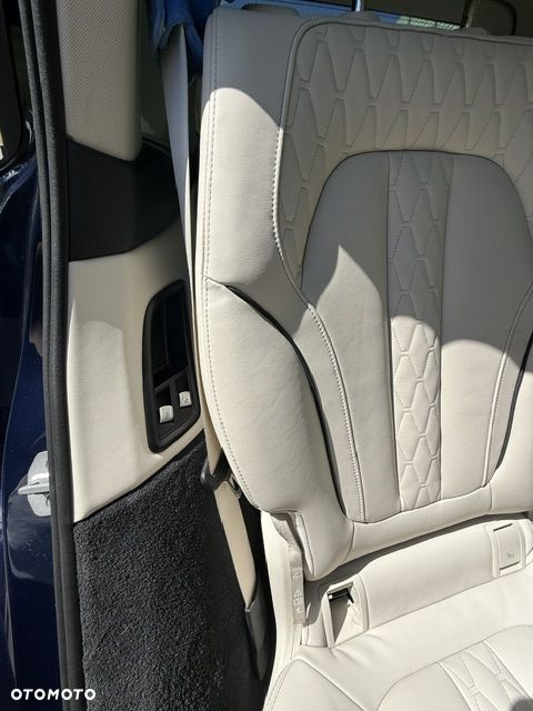 BMW X7 xDrive40d mHEV sport - 27
